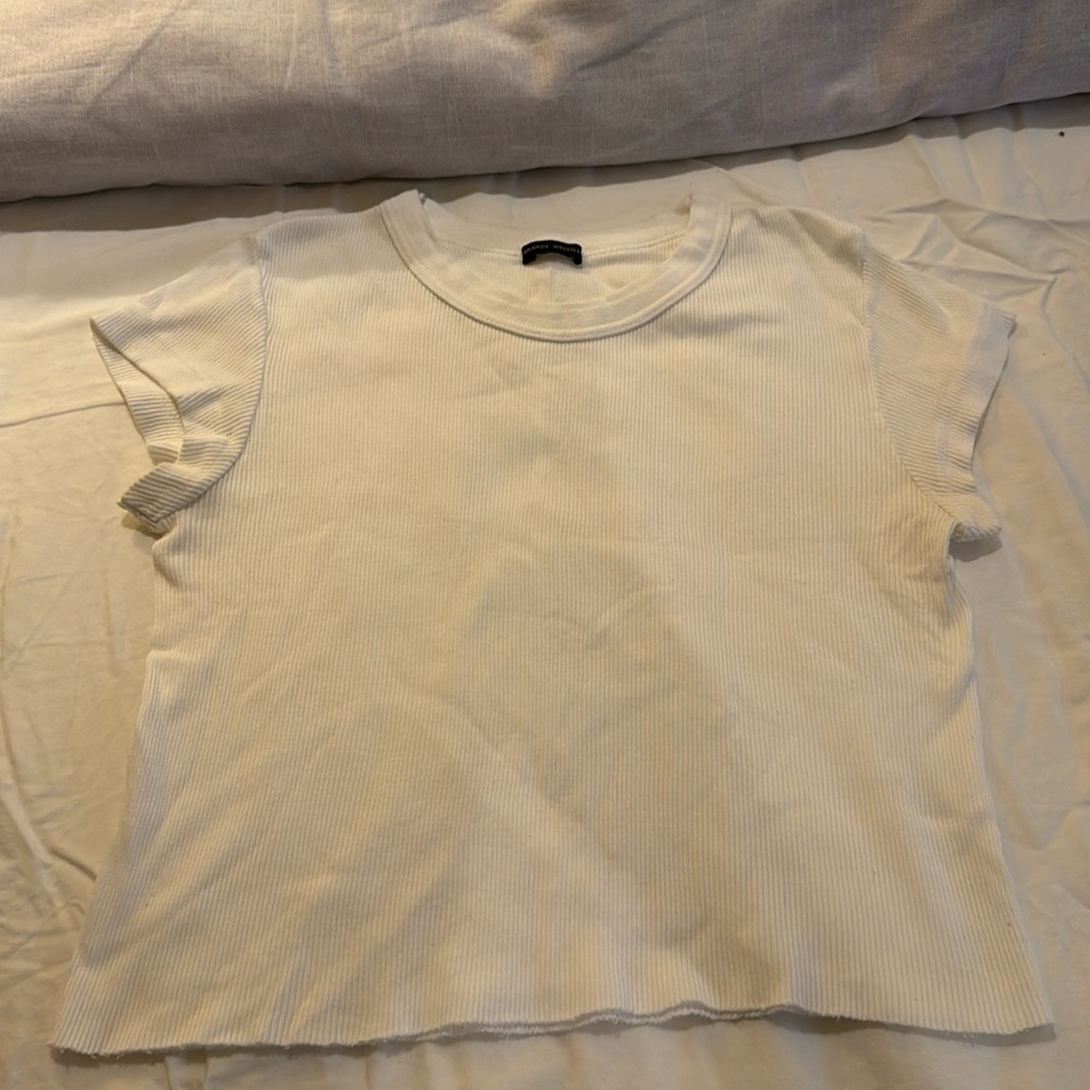 Brandy Melville crewneck ribbed cropped T